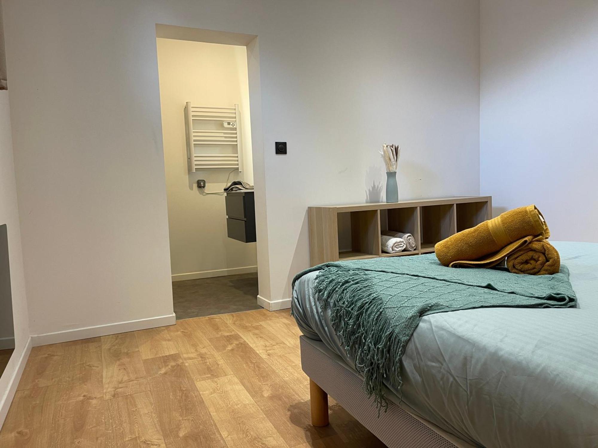 Les 3 Suites - 6 Personnes - 3 Chambres Avec Sdb Privatives Lens Buitenkant foto